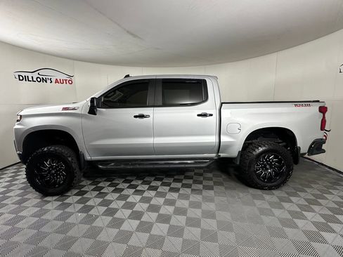 Used 2019 Chevrolet Silverado 1500 LT Trail Boss w/ Convenience Package AWD/4WD image 3