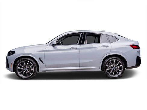 Used 2024 BMW X4 xDrive30i w/ Premium Package image 27