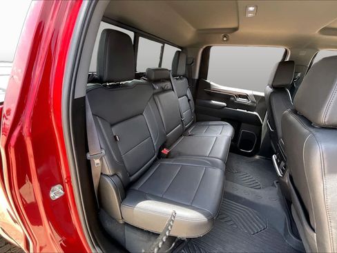 Used 2024 Chevrolet Silverado 1500 RST w/ Convenience Package II AWD/4WD image 37