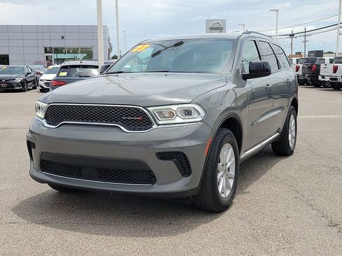 Used 2023 Dodge Durango SXT Launch Edition AWD/4WD image 4