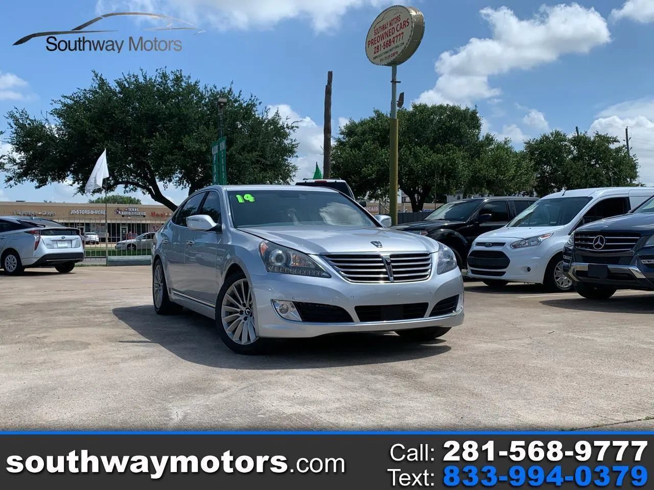 Used 2014 Hyundai Equus Ultimate RWD image 1