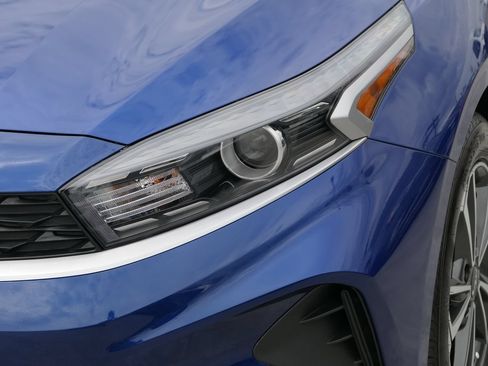 Used 2024 Kia Forte LXS FWD image 8