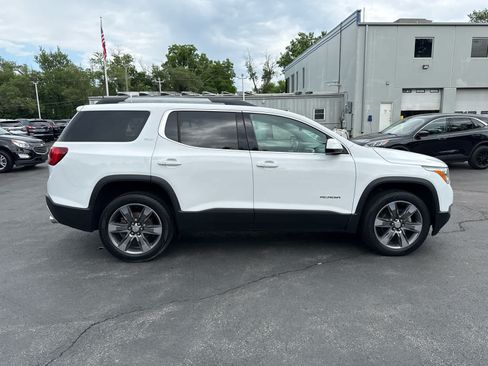 Used 2019 GMC Acadia SLT AWD/4WD image 2