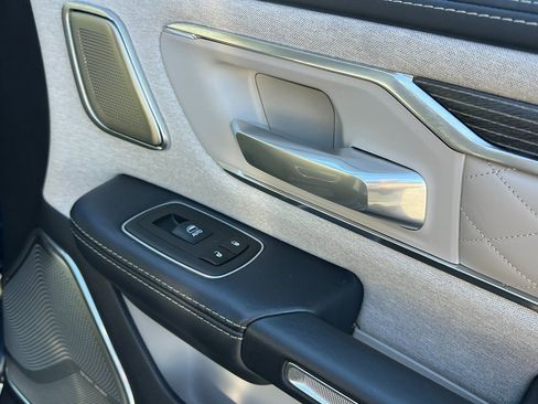 Certified 2022 RAM 1500 Limited image 16