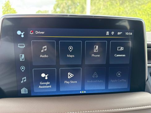 Used 2023 Chevrolet Suburban High Country w/ Advanced Technology Package RWD image 27