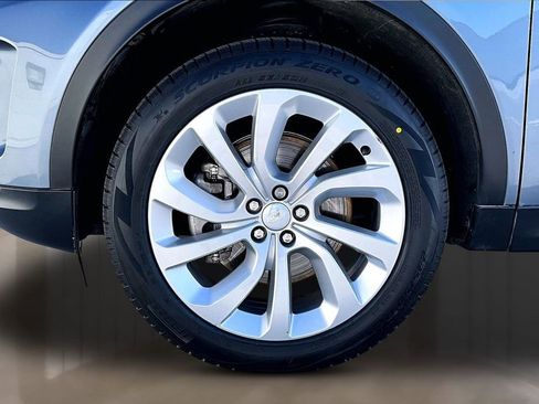 Used 2023 Land Rover Discovery Sport S AWD/4WD image 32