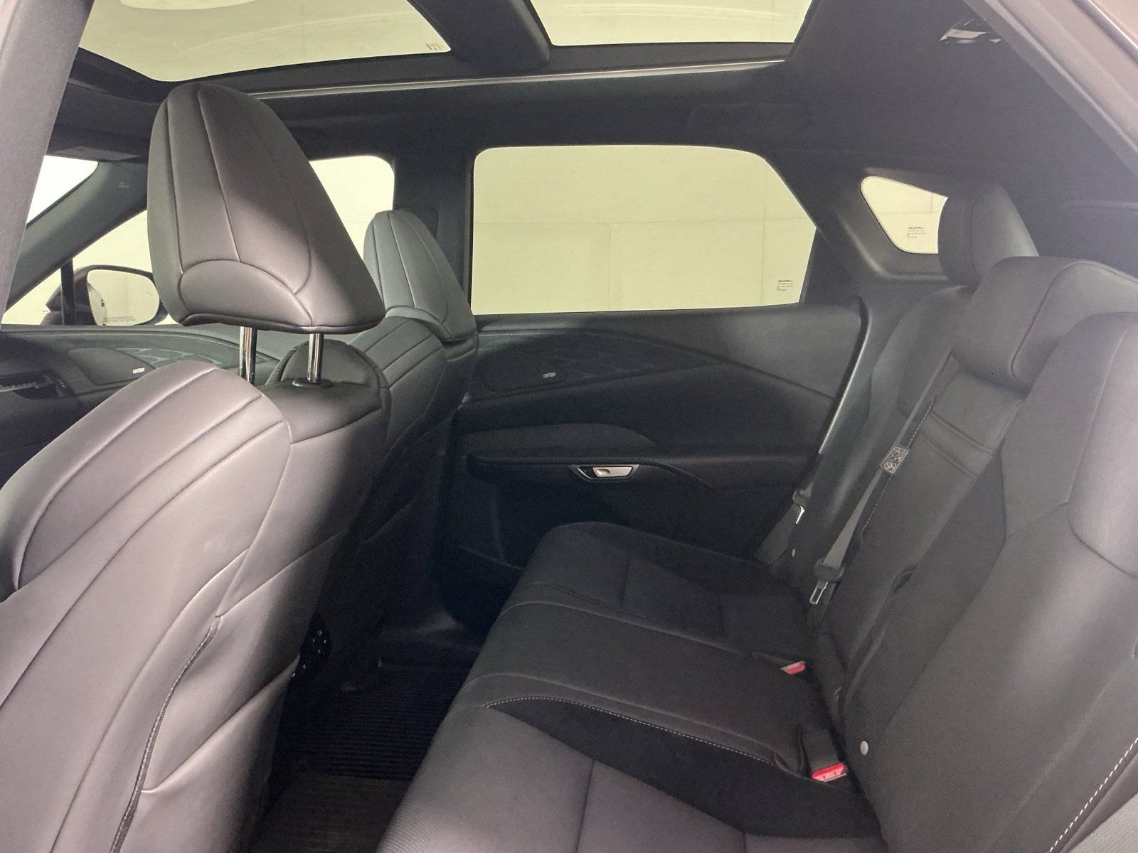 Used 2024 Lexus RX 500h F Sport w/ Convenience Package AWD/4WD image 15