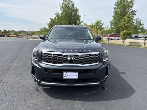 Used 2021 Kia Telluride S FWD image 3