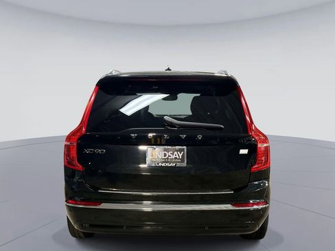 Used 2024 Volvo XC60 B5 Plus w/ Climate Package AWD/4WD image 11