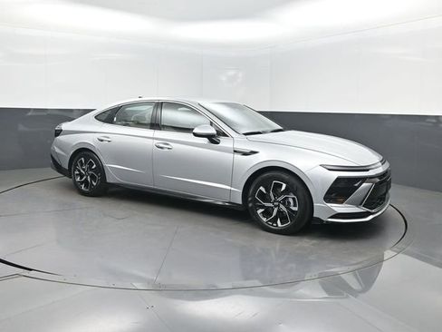 Used 2025 Hyundai Sonata SEL image 7