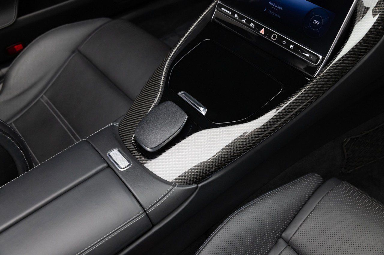 Used 2022 Mercedes-Benz SL 63 AMG 4MATIC w/ AMG Aerodynamic Package image 24