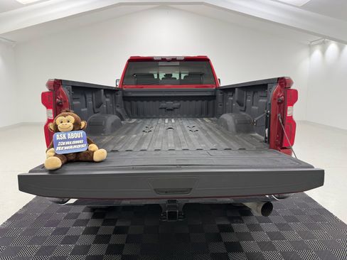 Used 2024 Chevrolet Silverado 2500 LTZ w/ LTZ Plus Package image 7