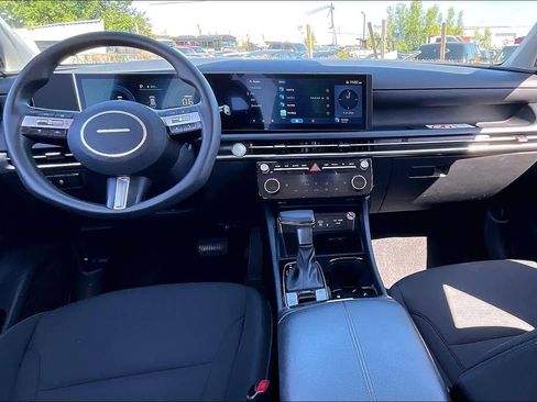 Used 2025 Hyundai Tucson SEL image 17