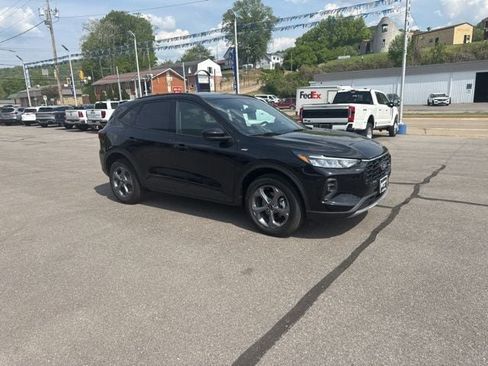 New 2025 Ford Escape ST-Line Select AWD/4WD image 4