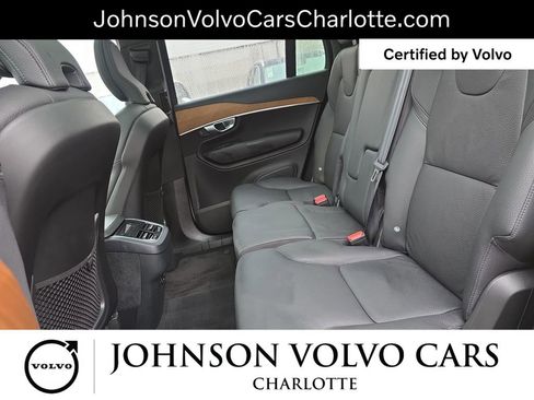 Used 2025 Volvo XC90 B6 Plus AWD/4WD image 16