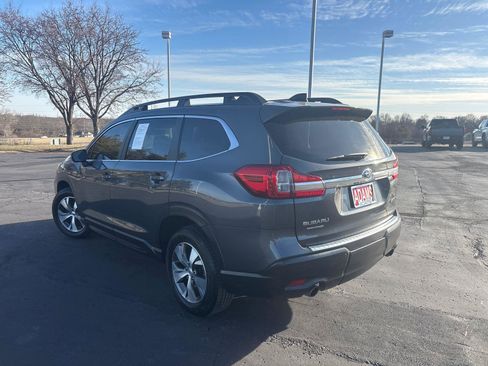 Used 2022 Subaru Ascent Premium w/ Convenience Package image 7
