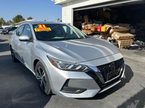 Used 2021 Nissan Sentra SV FWD image 2