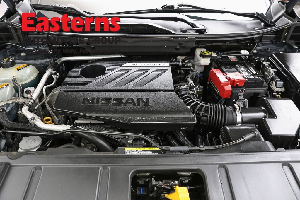 Used 2023 Nissan Rogue SV AWD/4WD image 9