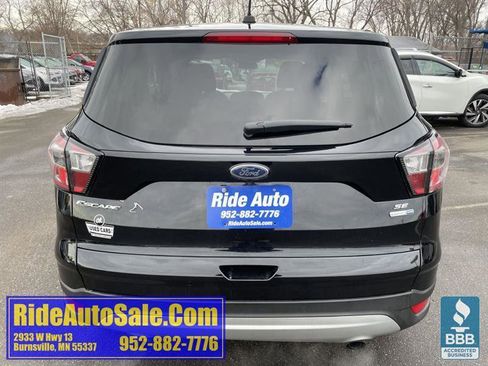 Used 2017 Ford Escape SE image 6