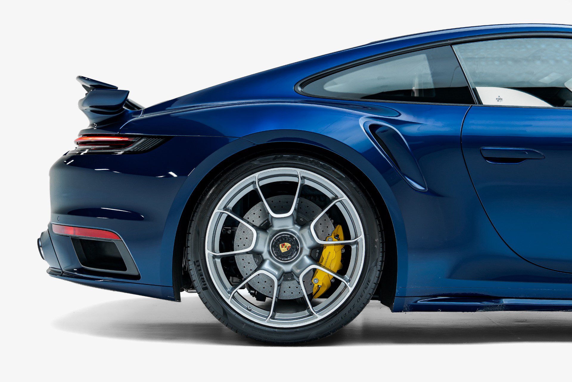 Used 2022 Porsche 911 Turbo S AWD/4WD image 13