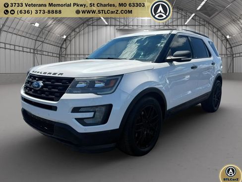 Used 2017 Ford Explorer Sport w/ Equipment Group 401A AWD/4WD image 7