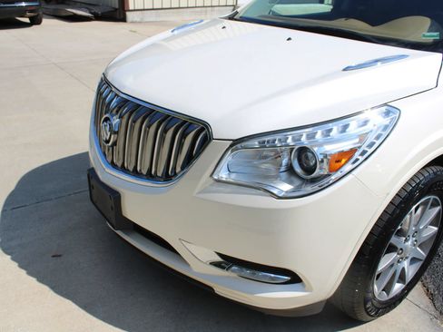 Used 2015 Buick Enclave Leather AWD/4WD image 3