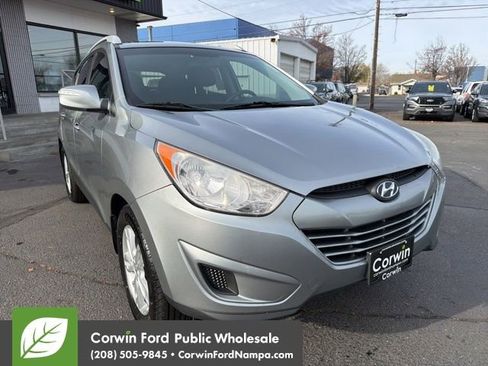 Used 2012 Hyundai Tucson GLS image 3