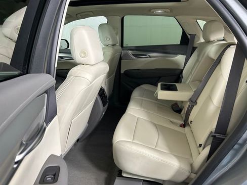 Certified 2023 Cadillac XT5 Premium Luxury w/ Technology Package AWD/4WD image 23