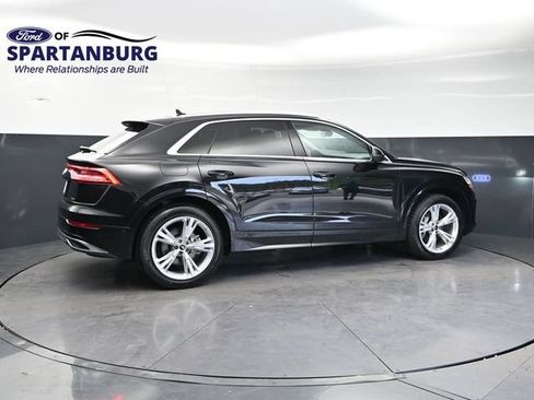 Used 2023 Audi Q8 Prestige AWD/4WD image 2