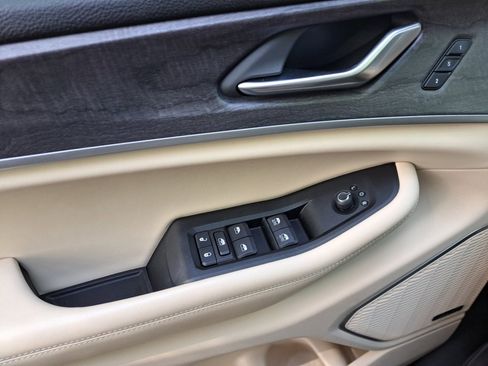 Used 2022 Jeep Grand Cherokee L Limited image 32