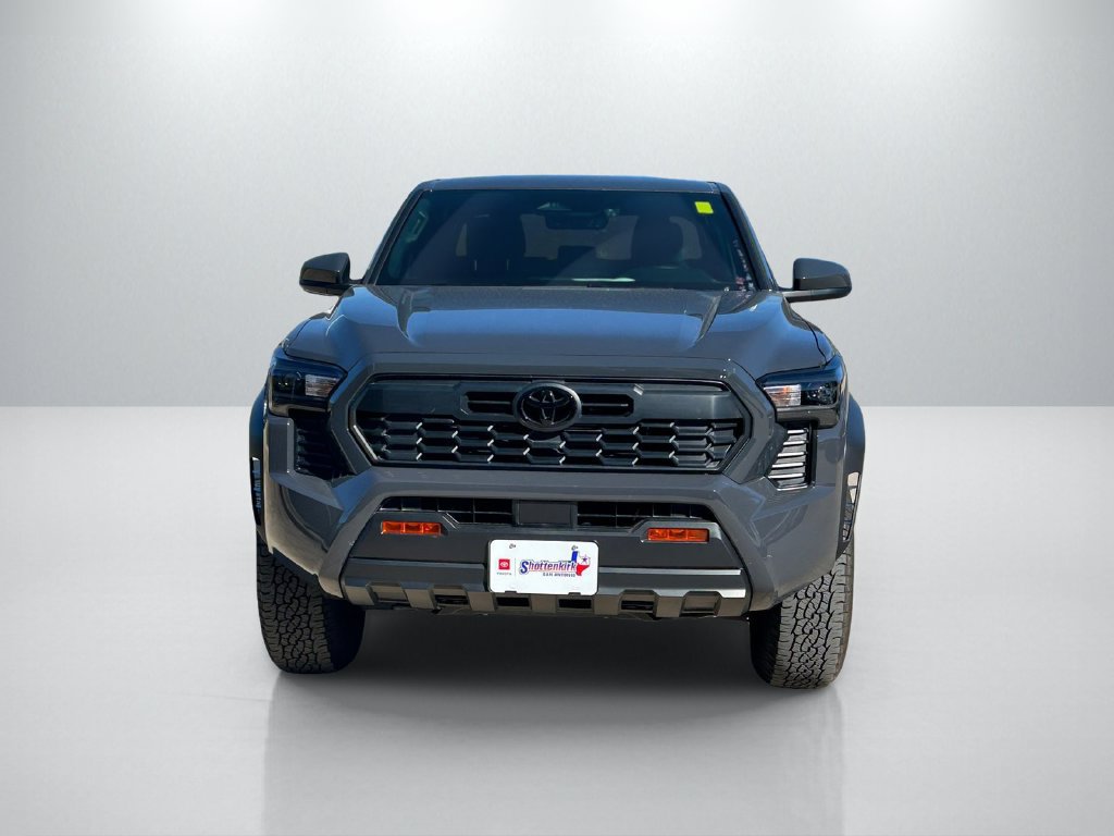 Certified 2026 Toyota Tacoma TRD Off-Road AWD/4WD image 2