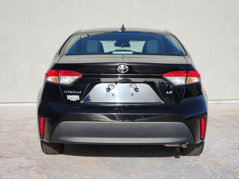 Used 2024 Toyota Corolla LE FWD image 7
