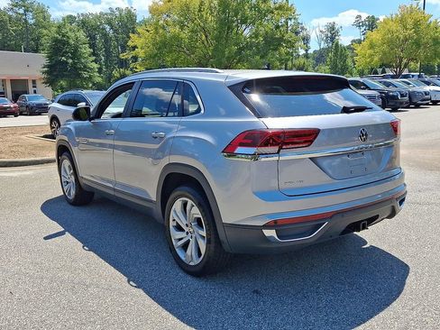 Used 2020 Volkswagen Atlas Cross Sport SEL image 4