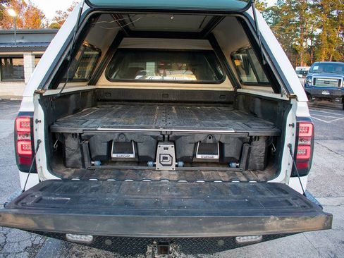 Used 2017 Chevrolet Silverado 1500 LT w/ Texas Edition image 30