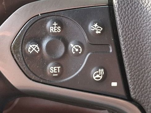 Used 2015 Chevrolet Silverado 1500 High Country w/ High Country Premium Package image 21