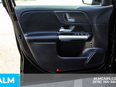 Used 2025 Mercedes-Benz GLA 250 image 37