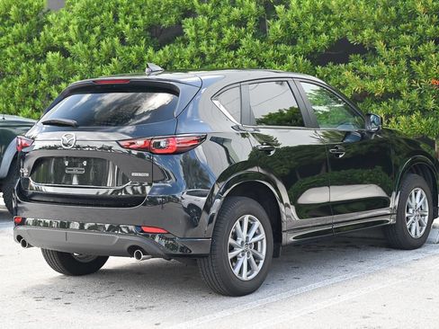 Used 2025 MAZDA CX-5 AWD 2.5 S w/ Preferred Package image 2