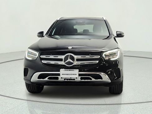 Used 2021 Mercedes-Benz GLC 300 image 2