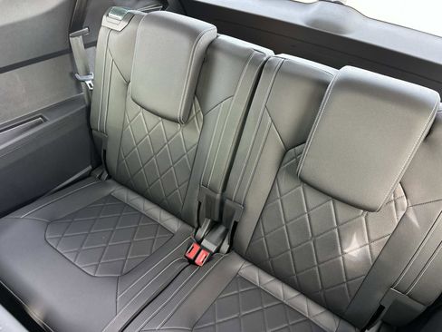 New 2026 Volkswagen Atlas SEL Premium R-Line image 13