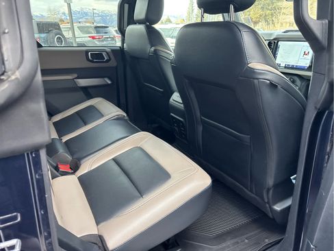 Used 2021 Ford Bronco Wildtrak image 25