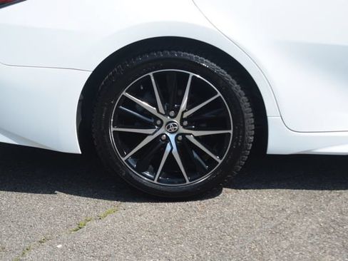 Used 2022 Toyota Camry SE w/ Audio Upgrade Package FWD image 27