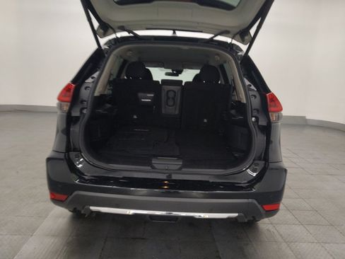Used 2020 Nissan Rogue SV w/ Premium Package FWD image 29