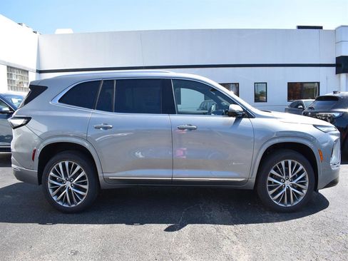 New 2026 Buick Enclave Avenir w/ Super Cruise Package image 4