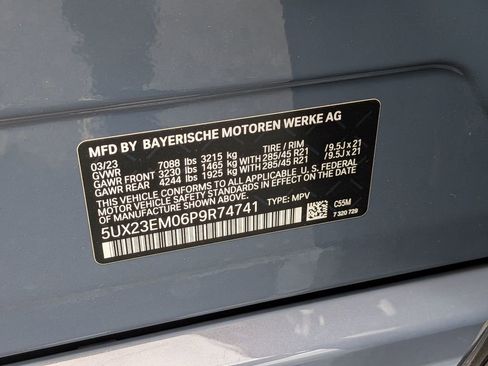 Used 2023 BMW X7 xDrive40i w/ Premium Package AWD/4WD image 25