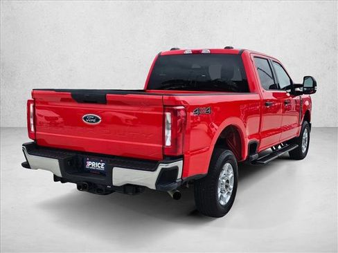 Used 2025 Ford F250 XLT AWD/4WD image 5