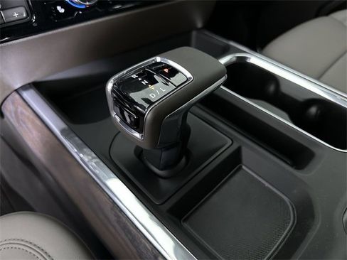New 2026 GMC Sierra 1500 SLT w/ SLT Premium Plus Package image 16