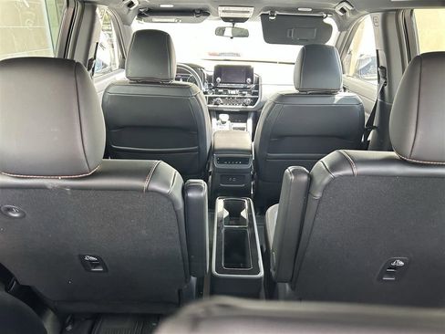 Used 2024 Nissan Pathfinder Rock Creek image 12
