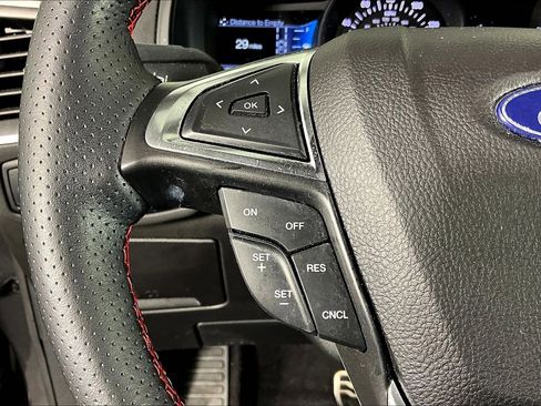 Used 2024 Ford Edge ST-Line AWD/4WD image 10