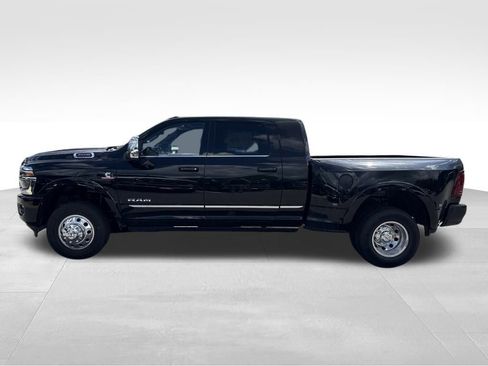 New 2026 RAM 3500 Limited image 2