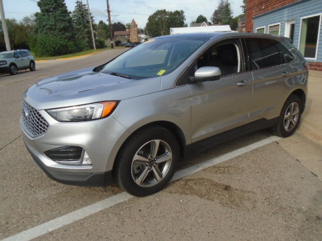 Used 2023 Ford Edge SEL w/ Convenience Package AWD/4WD image 2